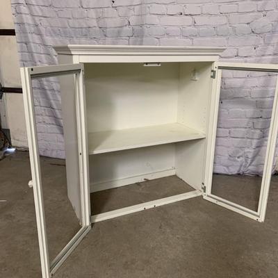 White Hutch