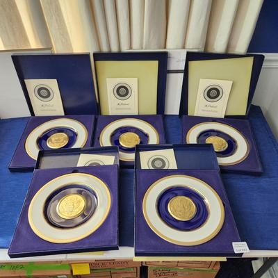 Lotof 5 Pickard Great Seal of the United States Plates with box
