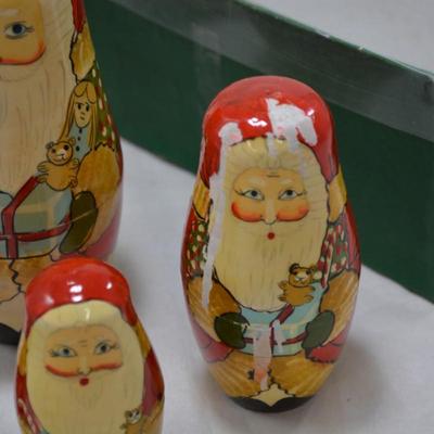 Santa Claus Set of 6 Russian Nesting Dolls - AS IS