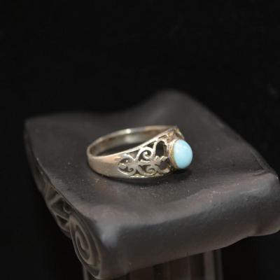Vintage 925 Sterling Filigree Ring w/ Turquoise Size 7 1.9g