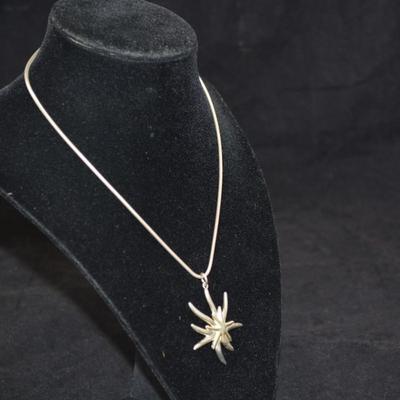 925 Sterling Cable Chain w/ 925 Star Pendant 16" 12.7g