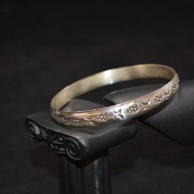 Sterling Bangle Bracelet 9" 26.5g