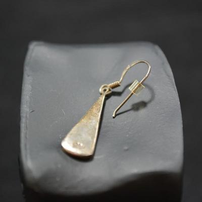 925 Sterling & Mother of Pearl Drop Earrings 3.2g