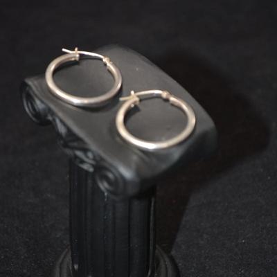 1" 925 Sterling Hoop Earrings 2.5g