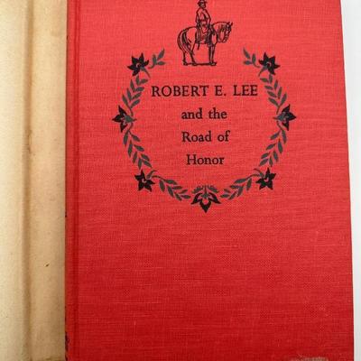 SIGNED by Author, Hodding Carter. Robert E. Lee and the Road of Honor