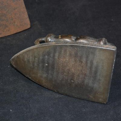 Set of 2 Heavy Antique Cast Iron Clothing Irons