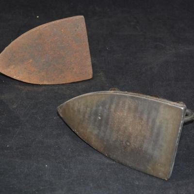 Set of 2 Heavy Antique Cast Iron Clothing Irons