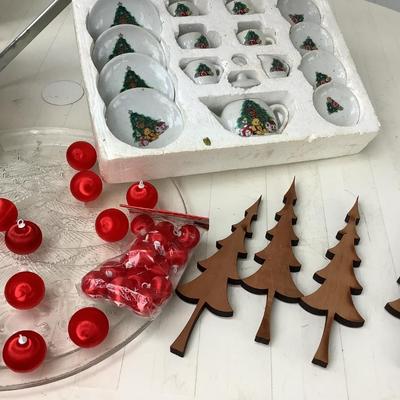 Vintage & rare Christmas with an Aluminum tree and ornaments from Germany