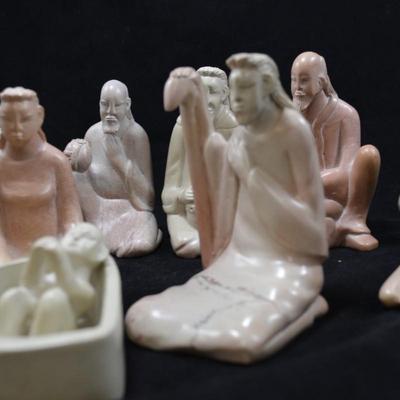 Beautiful 11 Piece Hand Carved Soapstone Nativity Set - AS IS