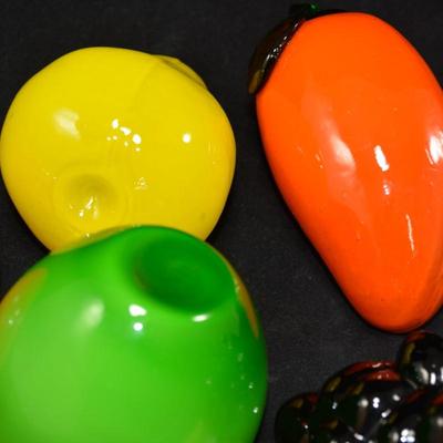Lot of Vintage Art Glass Fruit & Vegetables
