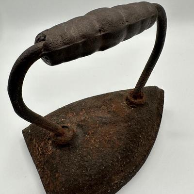 Vintage Flat Iron & Footed Cast Iron Trivet