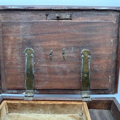Antique Jewelry Box