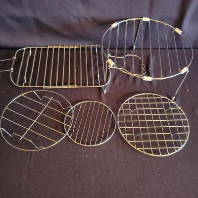 Baking Pans, Mixing Bowls and More (K-DW)