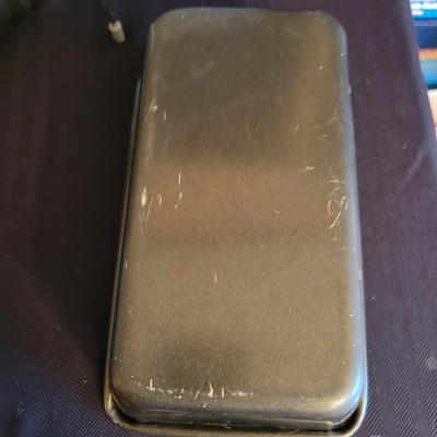 Baking Pans, Mixing Bowls and More (K-DW)