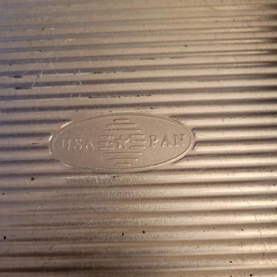 Baking Pans, Mixing Bowls and More (K-DW)