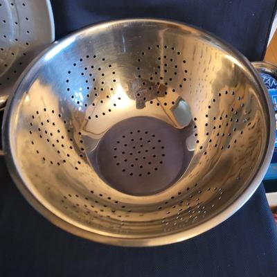 Assorted Kitchen Accessories (K-DW)