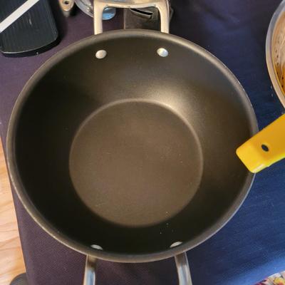 Assorted Kitchen Accessories (K-DW)