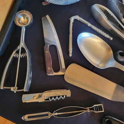 Assorted Kitchen Accessories (K-DW)