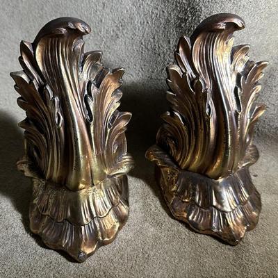  PM CRAFTSMAN CLASSICAL LEAF CAST METAL BOOKENDS