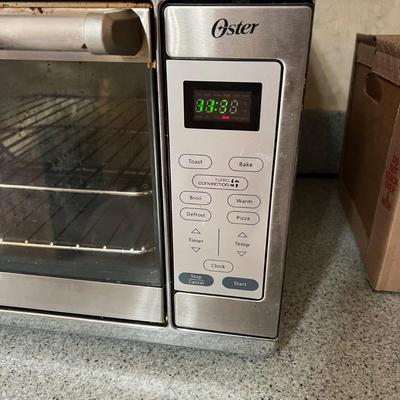 Oster Toaster Oven and a Hamilton Beach Toaster (K-DW)