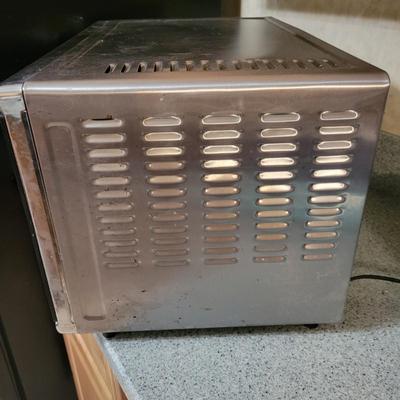 Oster Toaster Oven and a Hamilton Beach Toaster (K-DW)
