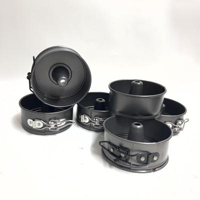 695 Set of 6 Spring Bundt 4â€ Pans