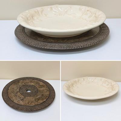 GG COLLECTION ~ Pair (2) ~ Ceramic Serving Dishes With Metal Stands