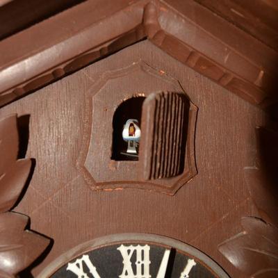Vintage Cuckoo Clock Runs & Strikes 15"X11"