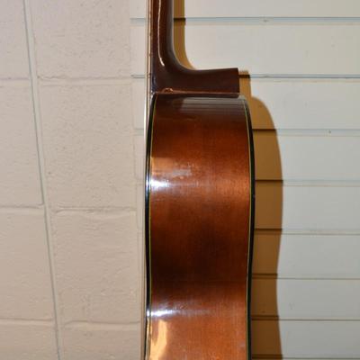 Vintage 60's Yamaha No. G-60 Nippon Gakki Classical Guitar 40"X14.5"X4"