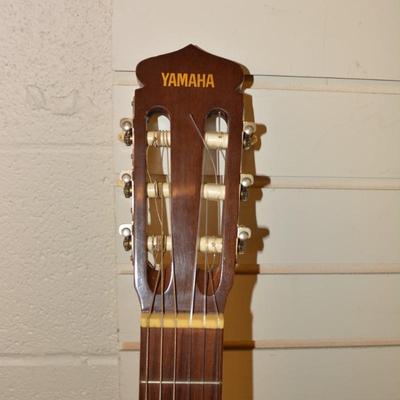 Vintage 60's Yamaha No. G-60 Nippon Gakki Classical Guitar 40