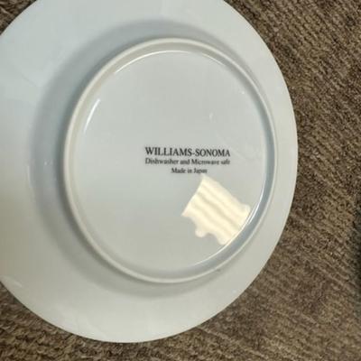 William Sonoma French Baking Themed Wall Plates