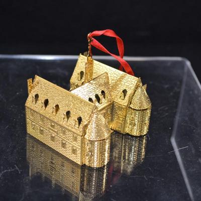Set of 2 Virginia Metal Crafters Colonial Williamsburg Ornaments