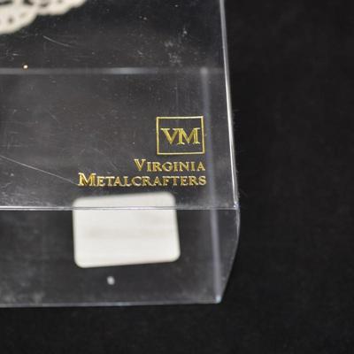 Set of 2 Virginia Metal Crafters Colonial Williamsburg Ornaments