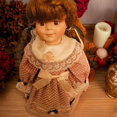 DOLL WITH STAND