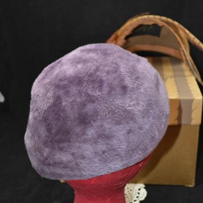 Lot of 3 Vintage Ladies Hats with Joseph Ney's Box