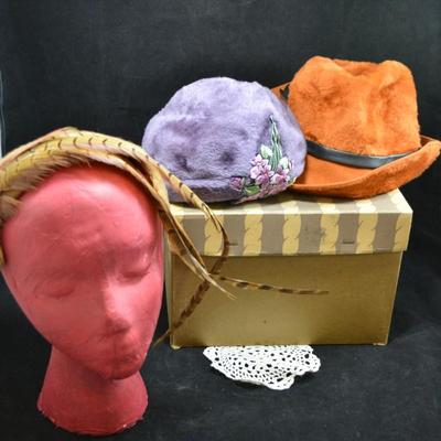 Lot of 3 Vintage Ladies Hats with Joseph Ney's Box