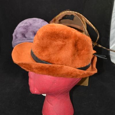 Lot of 3 Vintage Ladies Hats with Joseph Ney's Box