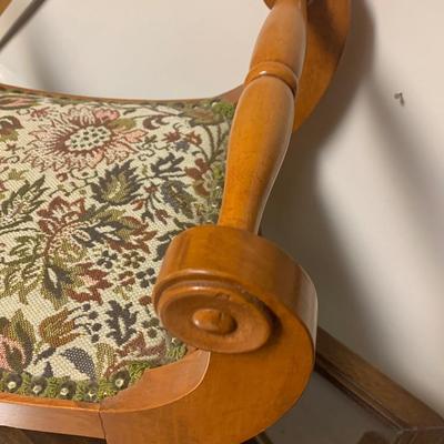 Vintage Needlepoint Footstool Maple Frame