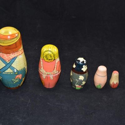 Set of 5 Farmer & Wife Nesting Dolls