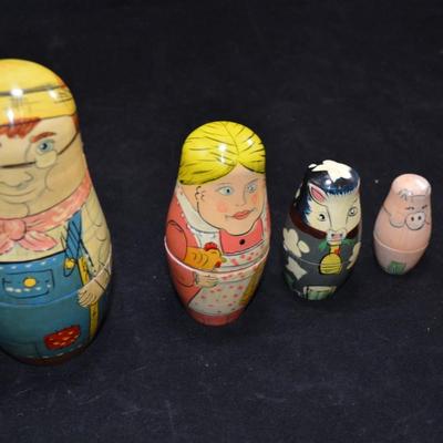 Set of 5 Farmer & Wife Nesting Dolls
