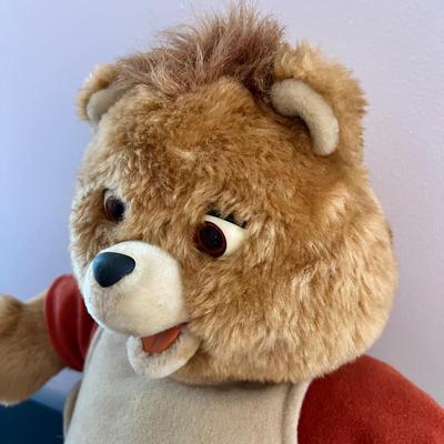 Vintage Teddy Ruxpin Bear w Cartridges, Books