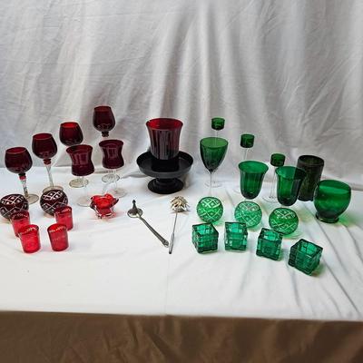 Red & Green Candleholders  (S1-JS)