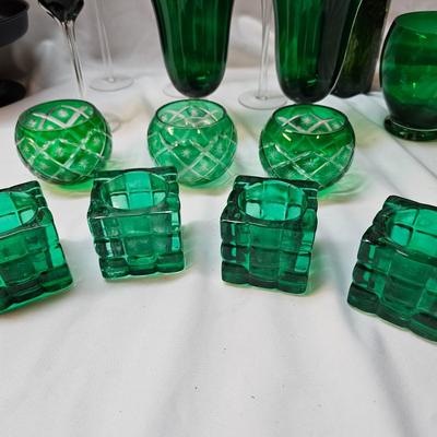 Red & Green Candleholders  (S1-JS)