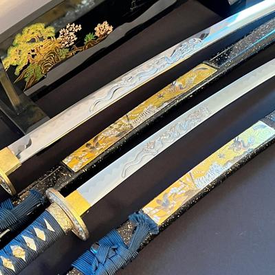 Set Decorative Samurai Swords with Stand