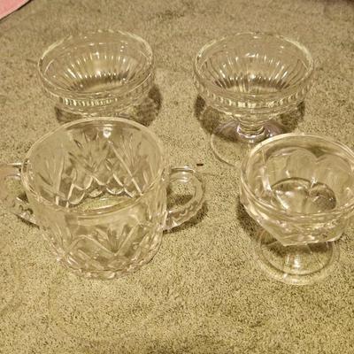 Vintage glass lot