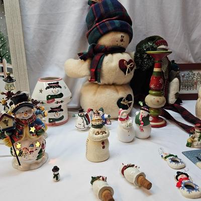 Everything Snowmen  (S1-JS)