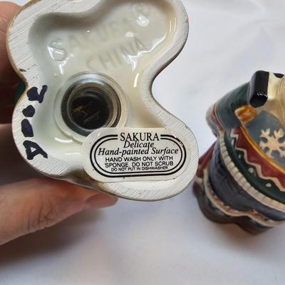 Christmas Cookie Jars & Salt/Pepper Sets (S1-JS)