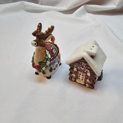 Christmas Cookie Jars & Salt/Pepper Sets (S1-JS)