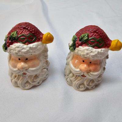 Christmas Cookie Jars & Salt/Pepper Sets (S1-JS)
