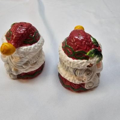 Christmas Cookie Jars & Salt/Pepper Sets (S1-JS)